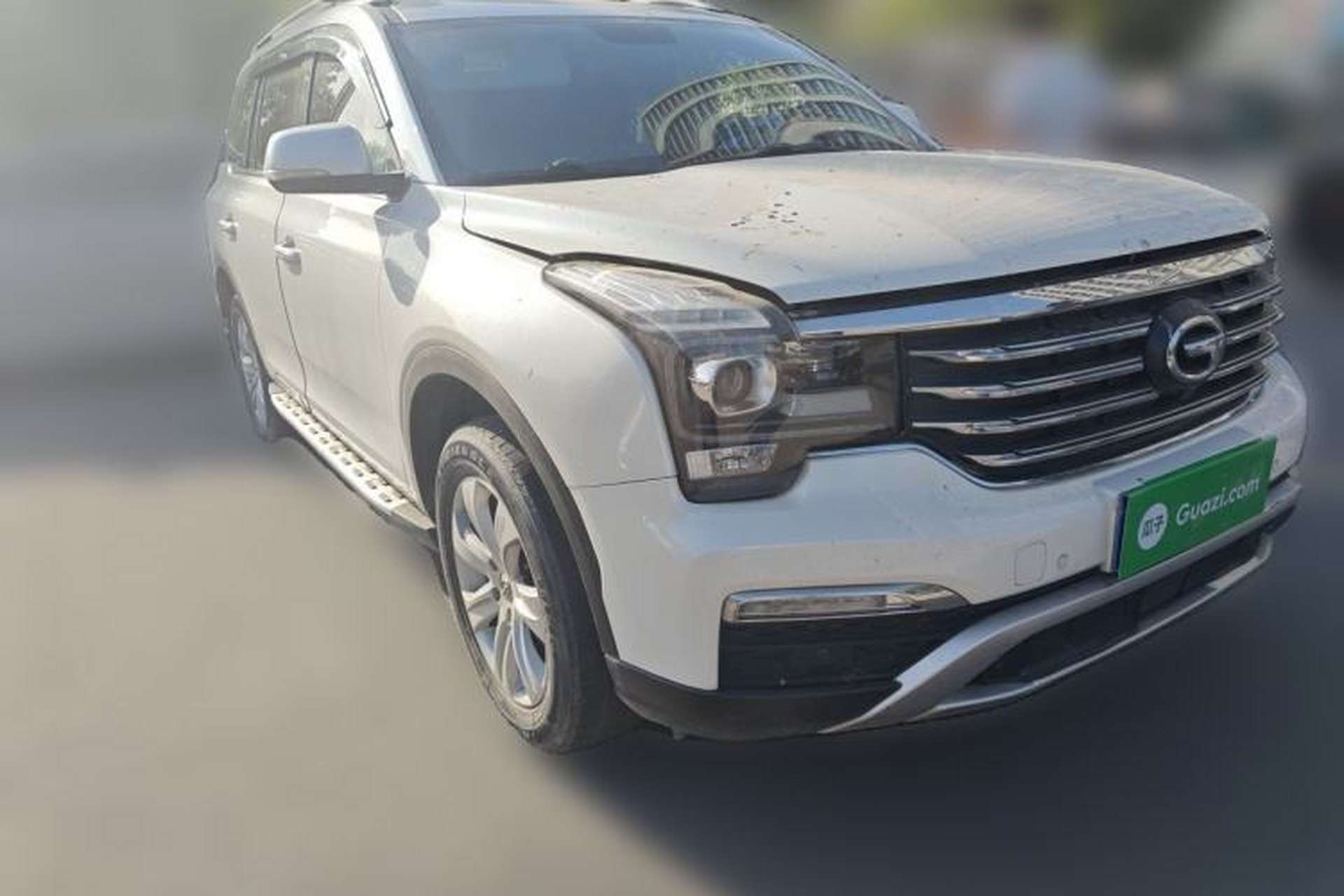 Used GAC Trumpchi GS8 2017 320T Two-Wheel Drive Luxury Edition (7 Seats) Front Right 45 Deg