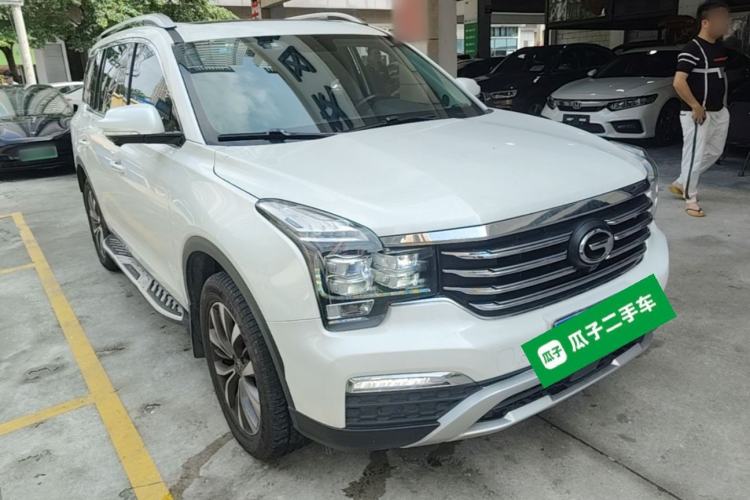 Used GAC Trumpchi GS8 2017 320T Two-Wheel Drive Luxury Smart Connectivity Version (7 Seats) Front Right 45 Deg