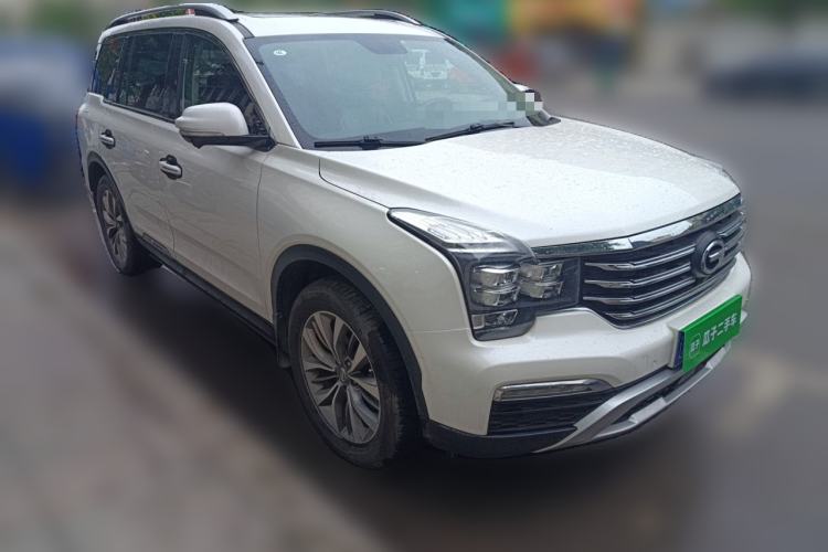 Used GAC Trumpchi GS8 2017 320T Two-Wheel Drive Luxury Smart Connectivity Version (7 Seats) Front Right 45 Deg
