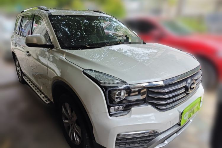 Used GAC Trumpchi GS8 2017 320T Two-Wheel Drive Luxury Edition (7 Seats) Front Right 45 Deg