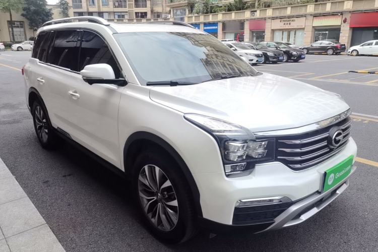 Used GAC Trumpchi GS8 2017 320T Two-Wheel Drive Luxury Smart Connectivity Version (7 Seats) Front Right 45 Deg