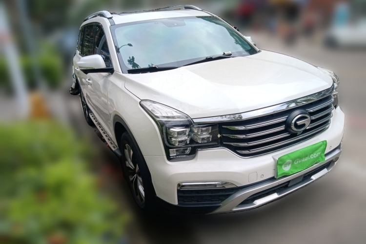 Used GAC Trumpchi GS8 2017 320T Two-Wheel Drive Luxury Smart Connectivity Version (7 Seats) Front Right 45 Deg