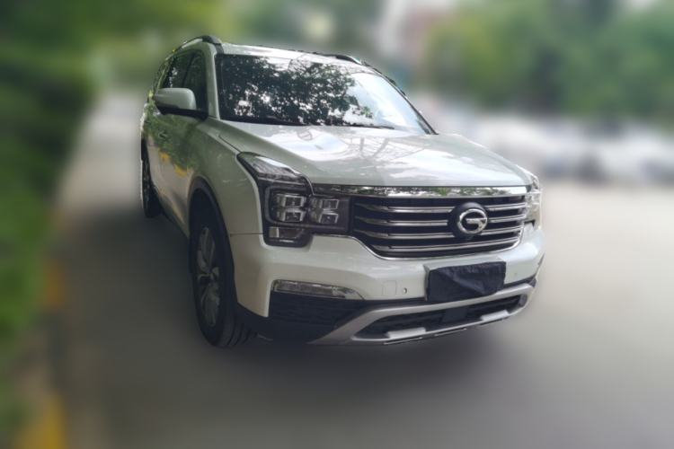 Used GAC Trumpchi GS8 2017 320T Two-Wheel Drive Luxury Smart Connectivity Version (7 Seats) Front Right 45 Deg
