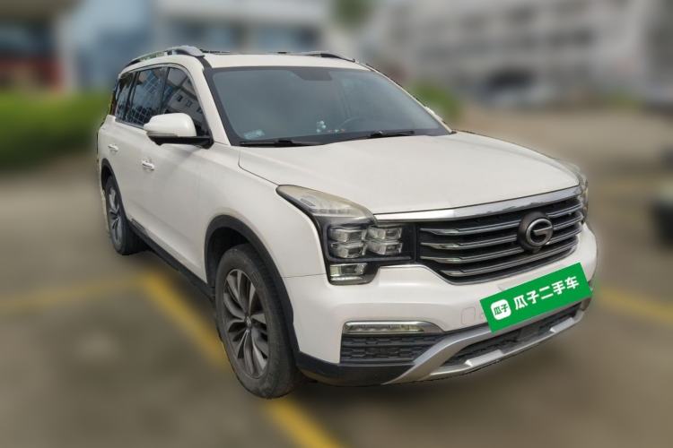 Used GAC Trumpchi GS8 2017 320T Two-Wheel Drive Luxury Smart Connectivity Version (7 Seats) Front Right 45 Deg