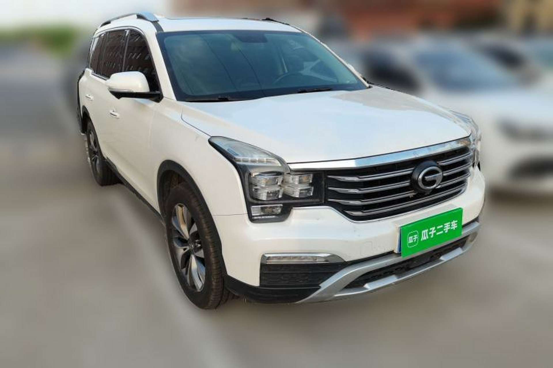Used GAC Trumpchi GS8 2017 320T Two-Wheel Drive Luxury Smart Connectivity Version (7 Seats) Front Right 45 Deg