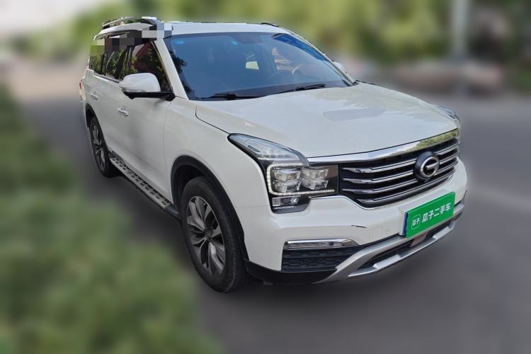 Used GAC Trumpchi GS8 2017 320T Two-Wheel Drive Luxury Smart Connectivity Version (7 Seats) Front Right 45 Deg