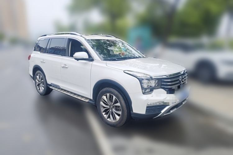 Used GAC Trumpchi GS8 2017 320T Two-Wheel Drive Luxury Smart Connectivity Version (7 Seats) Front Right 45 Deg