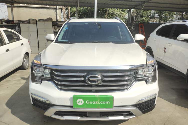 Used GAC Trumpchi GS8 2017 320T Two-Wheel Drive Luxury Smart Connectivity Version (7 Seats) Front