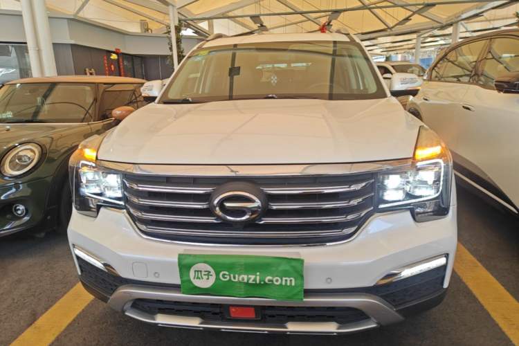 Used GAC Trumpchi GS8 2017 320T Two-Wheel Drive Luxury Smart Connectivity Version (7 Seats) Front