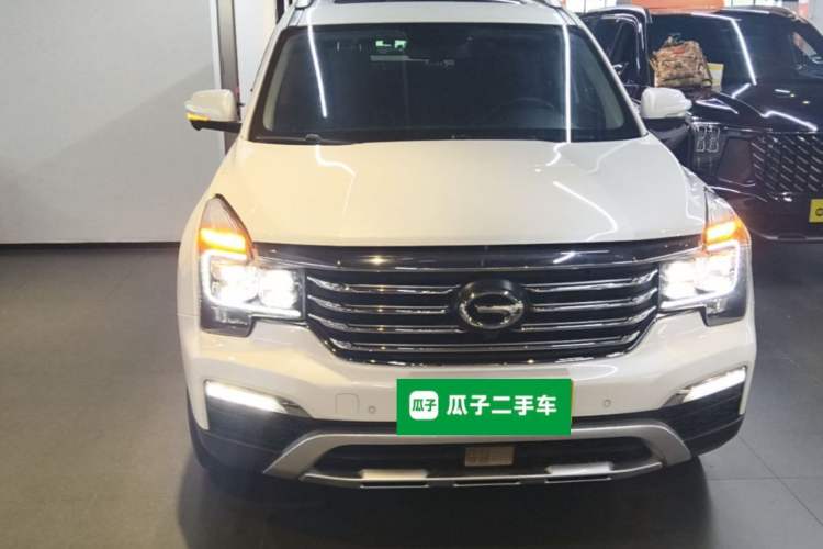 Used GAC Trumpchi GS8 2017 320T Two-Wheel Drive Luxury Smart Connectivity Version (7 Seats) Front