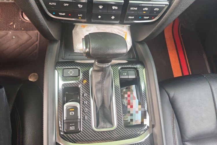 Used GAC Trumpchi GS8 2017 320T Two-Wheel Drive Luxury Smart Connectivity Version (7 Seats) Gear Lever