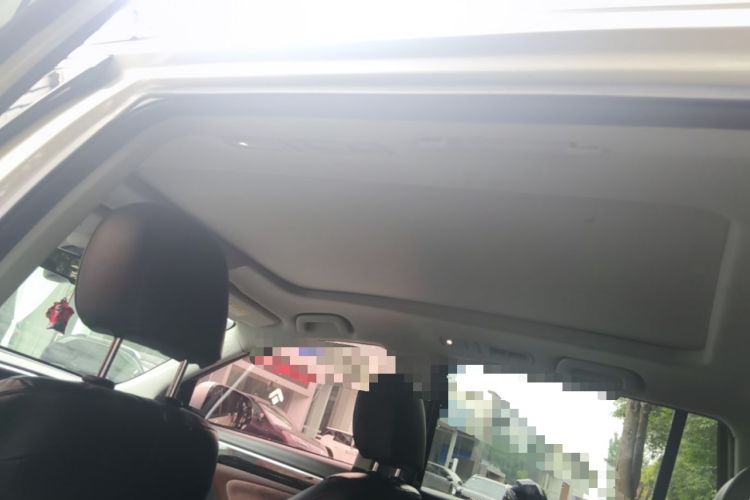 Used GAC Trumpchi GS8 2017 320T Two-Wheel Drive Luxury Smart Connectivity Version (7 Seats) Headliner
