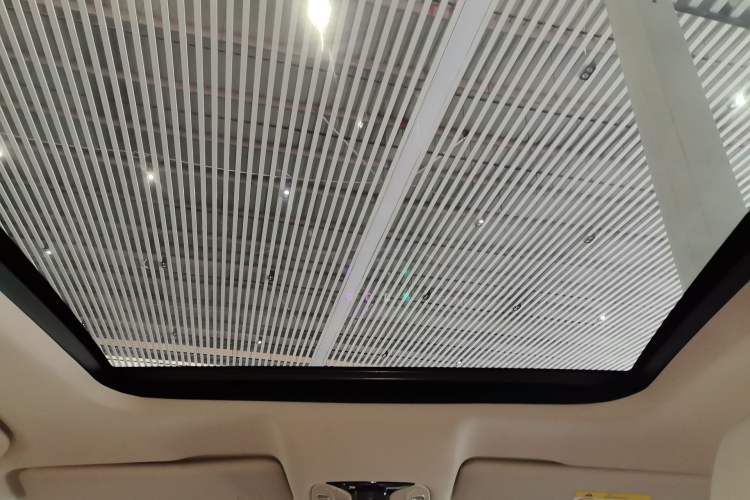 Used GAC Trumpchi GS8 2017 320T Two-Wheel Drive Luxury Smart Connectivity Version (7 Seats)