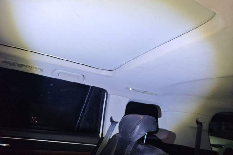 Used GAC Trumpchi GS8 2017 320T Two-Wheel Drive Prestige Version (7 Seats) Headliner