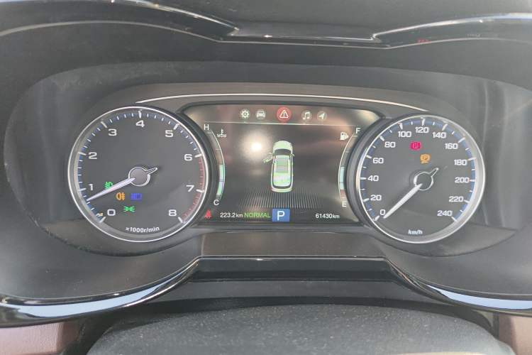 Used GAC Trumpchi GS8 2017 320T Two-Wheel Drive Luxury Smart Connectivity Version (7 Seats) Instrument Cluster