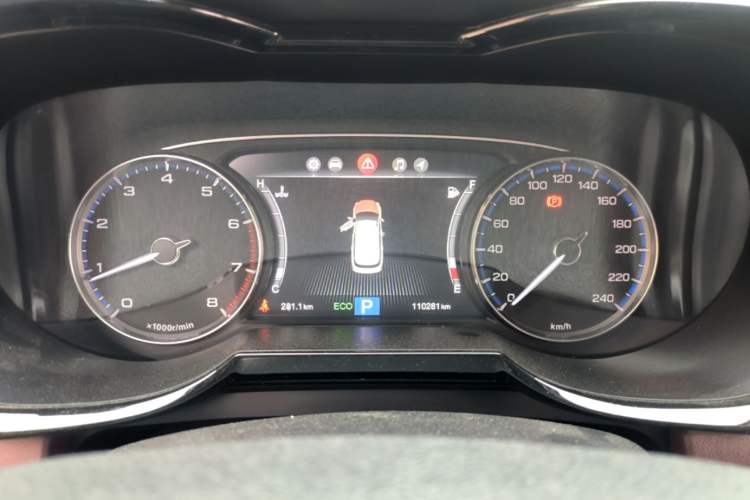 Used GAC Trumpchi GS8 2017 320T Two-Wheel Drive Luxury Smart Connectivity Version (7 Seats) Instrument Cluster