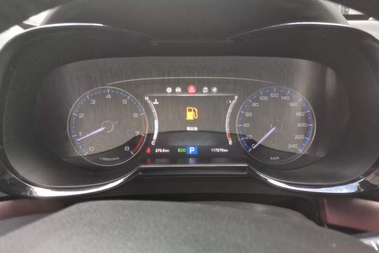 Used GAC Trumpchi GS8 2017 320T Two-Wheel Drive Luxury Smart Connectivity Version (7 Seats) Instrument Cluster