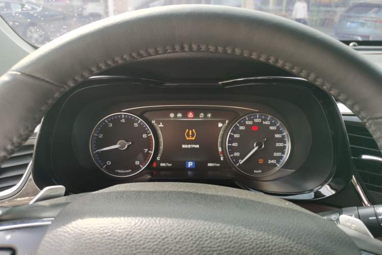 Used GAC Trumpchi GS8 2017 320T Two-Wheel Drive Luxury Smart Connectivity Version (7 Seats) Instrument Cluster