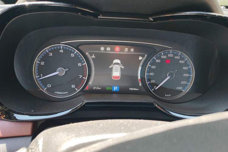 Used GAC Trumpchi GS8 2017 320T Two-Wheel Drive Luxury Smart Connectivity Version (7 Seats) Instrument Cluster