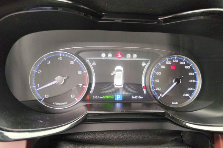 Used GAC Trumpchi GS8 2017 320T Two-Wheel Drive Luxury Smart Connectivity Version (7 Seats) Instrument Cluster