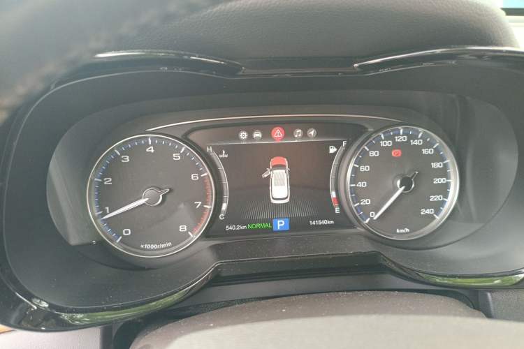 Used GAC Trumpchi GS8 2017 320T Two-Wheel Drive Luxury Smart Connectivity Version (7 Seats) Instrument Cluster