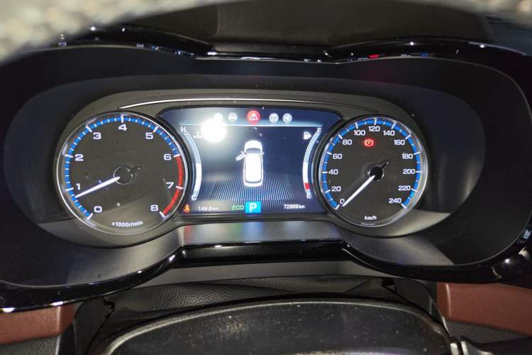 Used GAC Trumpchi GS8 2017 320T Two-Wheel Drive Luxury Smart Connectivity Version (7 Seats) Instrument Cluster