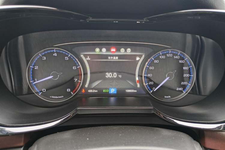 Used GAC Trumpchi GS8 2017 320T Two-Wheel Drive Luxury Smart Connectivity Version (7 Seats) Instrument Cluster