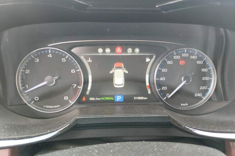 Used GAC Trumpchi GS8 2017 320T Two-Wheel Drive Luxury Smart Connectivity Version (7 Seats) Instrument Cluster