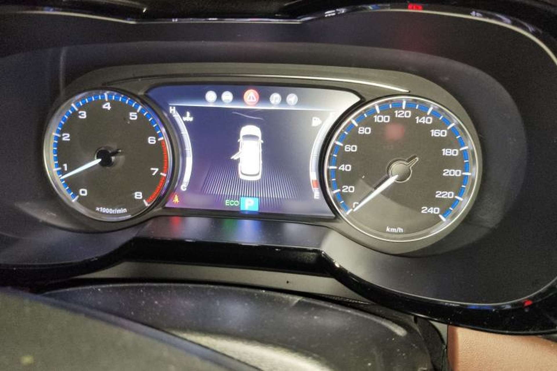 Used GAC Trumpchi GS8 2017 320T Two-Wheel Drive Luxury Smart Connectivity Version (7 Seats) Instrument Cluster