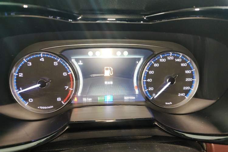 Used GAC Trumpchi GS8 2017 320T Two-Wheel Drive Luxury Smart Connectivity Version (7 Seats) Instrument Cluster