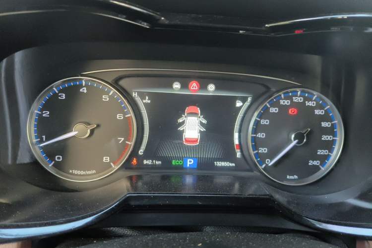 Used GAC Trumpchi GS8 2017 320T Two-Wheel Drive Luxury Smart Connectivity Version (7 Seats) Instrument Cluster