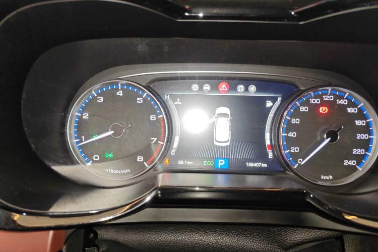 Used GAC Trumpchi GS8 2017 320T Two-Wheel Drive Luxury Smart Connectivity Version (7 Seats) Instrument Cluster