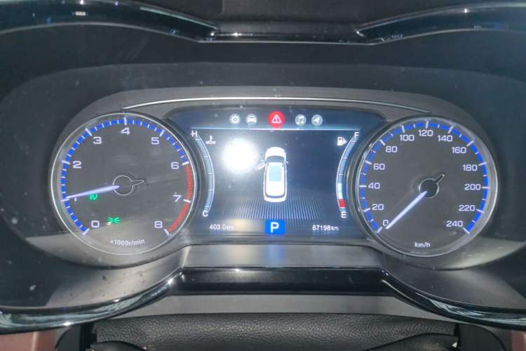 Used GAC Trumpchi GS8 2017 320T Two-Wheel Drive Luxury Smart Connectivity Version (7 Seats) Instrument Cluster