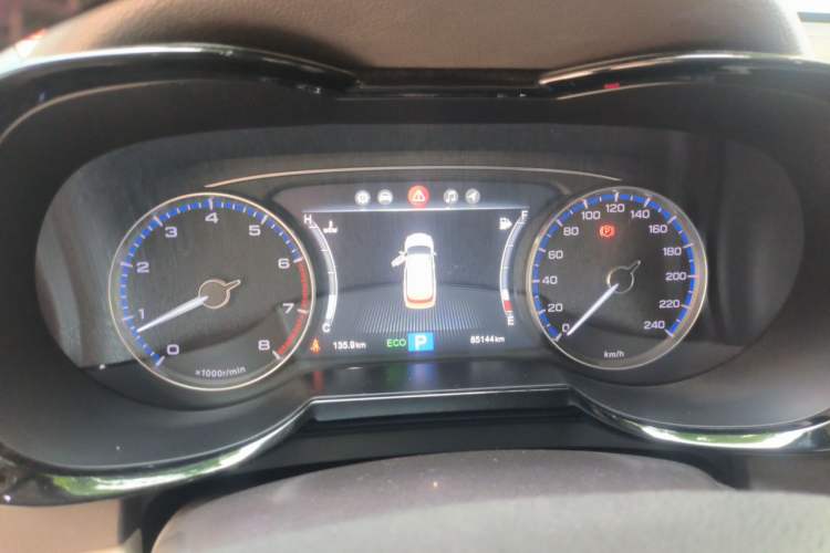Used GAC Trumpchi GS8 2017 320T Two-Wheel Drive Luxury Smart Connectivity Version (7 Seats) Instrument Cluster