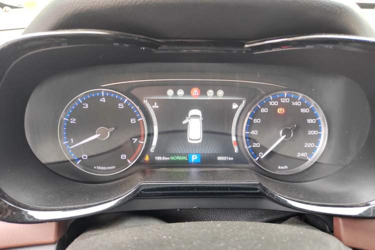 Used GAC Trumpchi GS8 2017 320T Two-Wheel Drive Luxury Smart Connectivity Version (7 Seats) Instrument Cluster