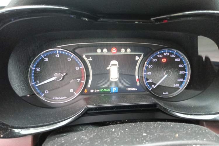 Used GAC Trumpchi GS8 2017 320T Two-Wheel Drive Luxury Smart Connectivity Version (7 Seats) Instrument Cluster