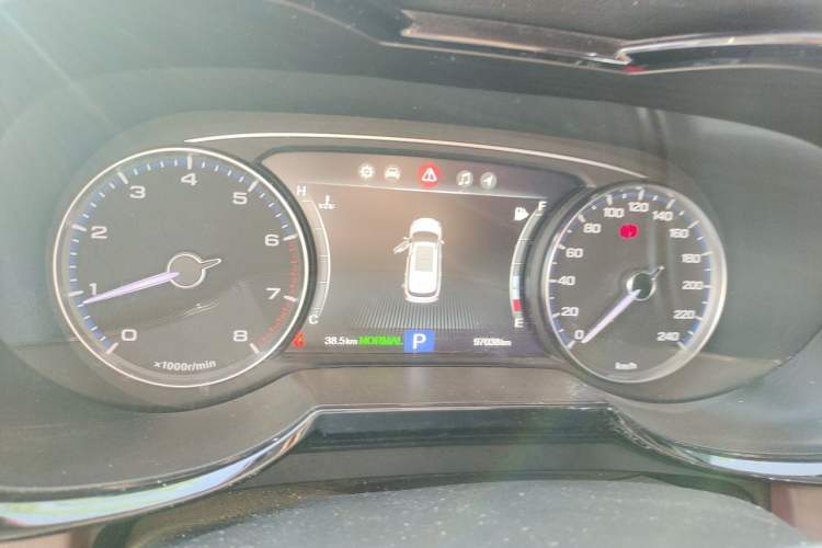 Used GAC Trumpchi GS8 2017 320T Two-Wheel Drive Luxury Smart Connectivity Version (7 Seats) Instrument Cluster