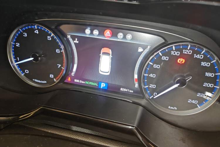 Used GAC Trumpchi GS8 2017 320T Two-Wheel Drive Luxury Smart Connectivity Version (7 Seats) Instrument Cluster