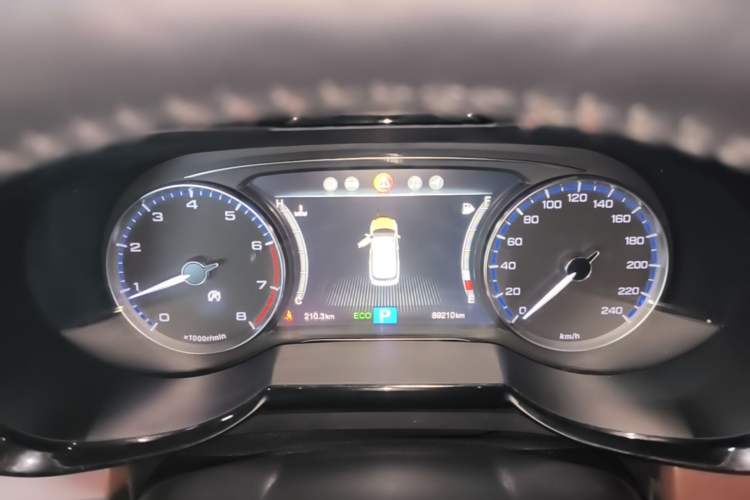 Used GAC Trumpchi GS8 2017 320T Four-Wheel Drive Luxury Smart Connectivity Version (7 Seats) Instrument Cluster