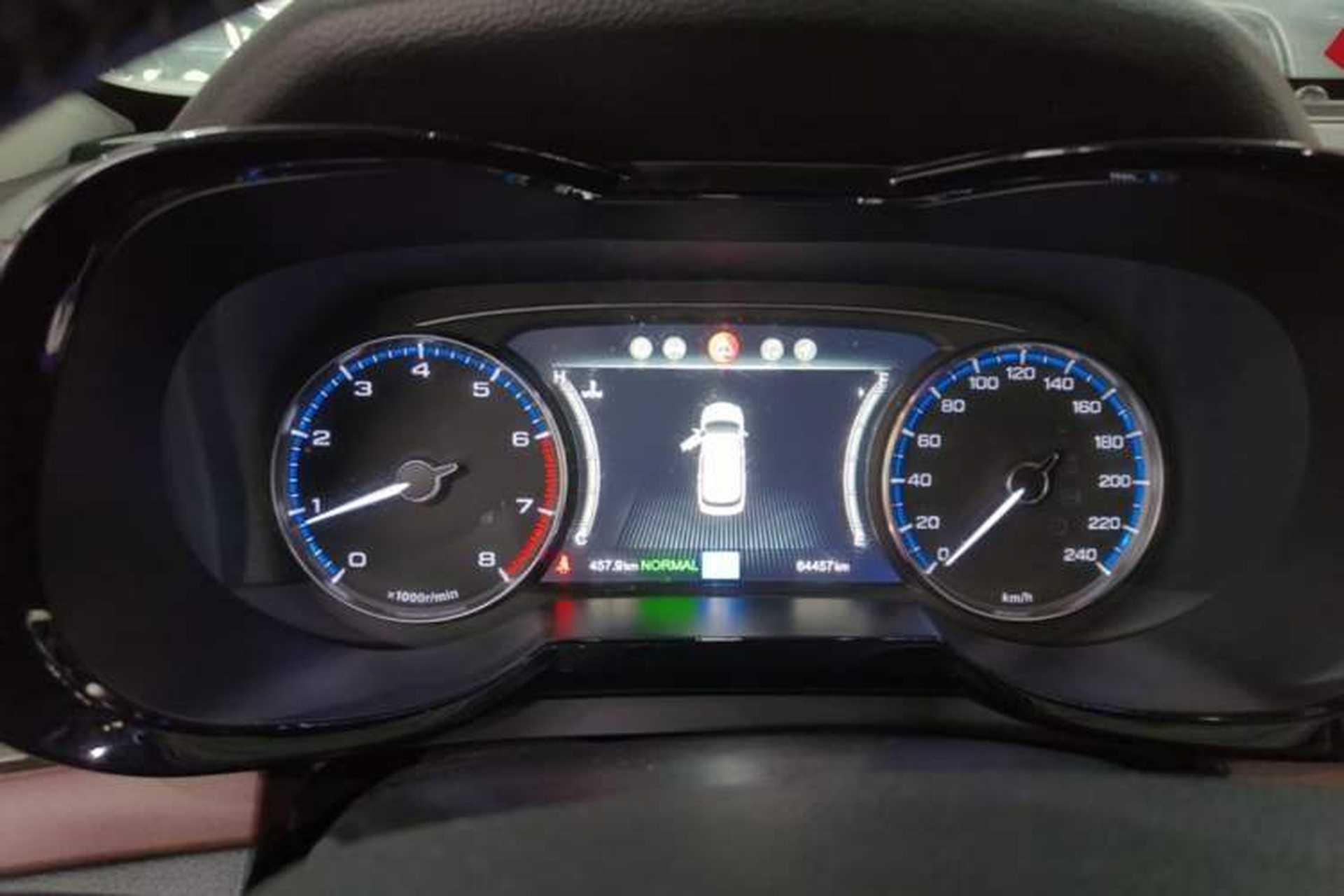 Used GAC Trumpchi GS8 2017 320T Two-Wheel Drive Luxury Smart Connectivity Version (7 Seats) Instrument Cluster