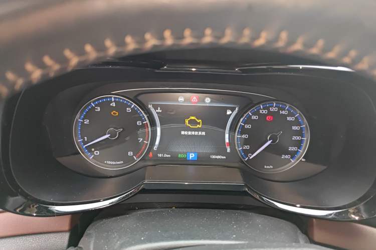 Used GAC Trumpchi GS8 2017 320T Two-Wheel Drive Luxury Smart Connectivity Version (7 Seats) Instrument Cluster