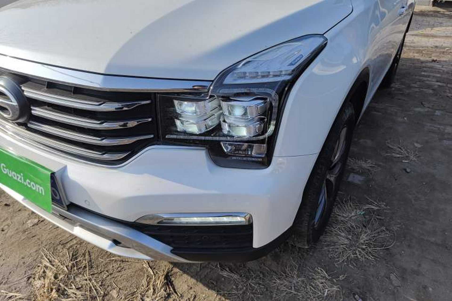 Used GAC Trumpchi GS8 2017 320T Two-Wheel Drive Luxury Smart Connectivity Version (7 Seats) Left Front Headlight