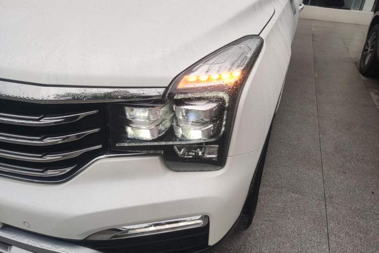 Used GAC Trumpchi GS8 2017 320T Four-Wheel Drive Luxury Smart Connectivity Version (7 Seats) Left Front Headlight