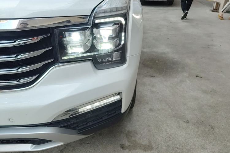 Used GAC Trumpchi GS8 2017 320T Two-Wheel Drive Luxury Smart Connectivity Version (7 Seats) Left Front Headlight