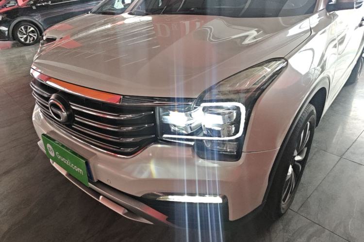 Used GAC Trumpchi GS8 2017 320T Two-Wheel Drive Luxury Smart Connectivity Version (7 Seats) Left Front Headlight