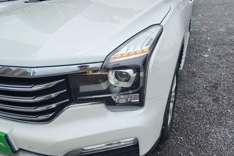 Used GAC Trumpchi GS8 2017 320T Two-Wheel Drive Luxury Edition (7 Seats) Left Front Headlight