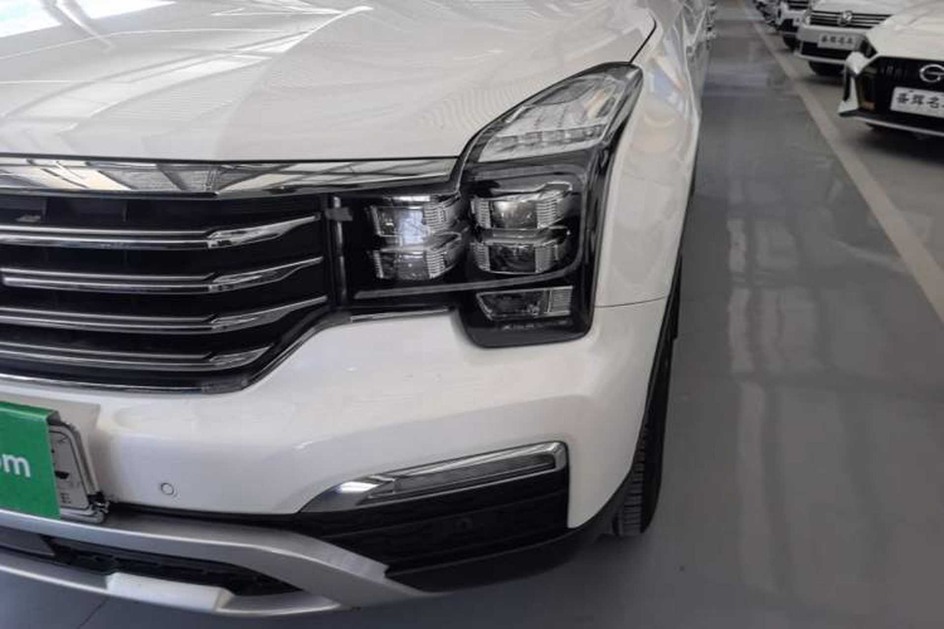 Used GAC Trumpchi GS8 2017 320T Two-Wheel Drive Luxury Smart Connectivity Version (7 Seats) Left Front Headlight