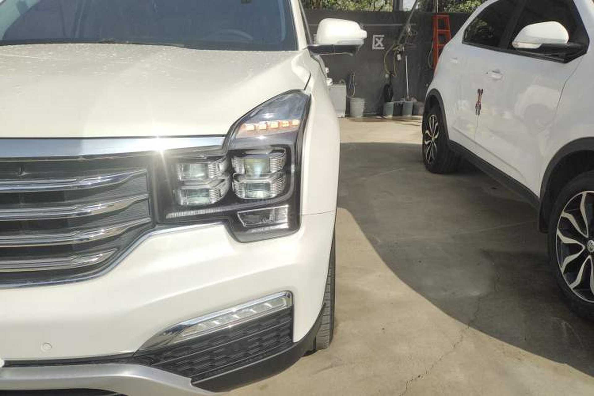 Used GAC Trumpchi GS8 2017 320T Two-Wheel Drive Luxury Smart Connectivity Version (7 Seats) Left Front Headlight
