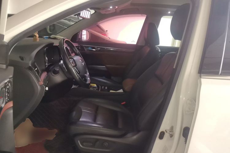 Used GAC Trumpchi GS8 2017 320T Two-Wheel Drive Luxury Smart Connectivity Version (7 Seats) Left Front Seat