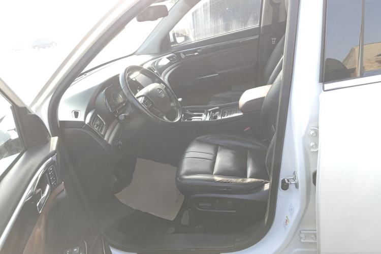 Used GAC Trumpchi GS8 2017 320T Two-Wheel Drive Luxury Smart Connectivity Version (7 Seats) Left Front Seat